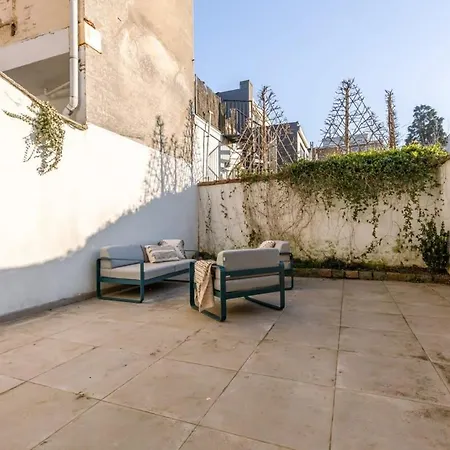 House With Large And Sunny Terrace Holiday home
