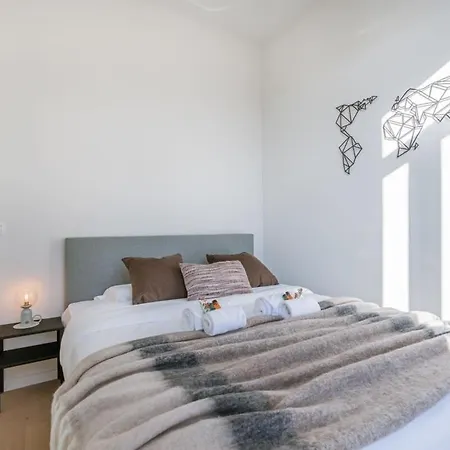 House With Large And Sunny Terrace Holiday home Antwerp