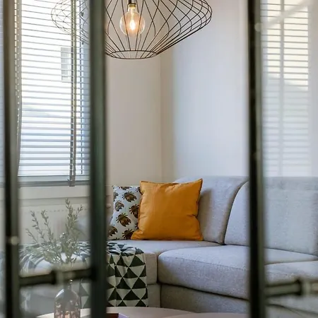 House With Large And Sunny Terrace Holiday home